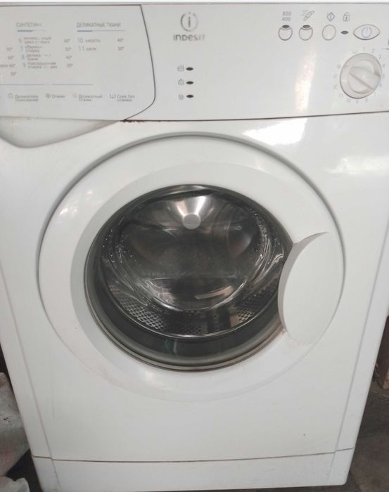 Стиральная машинка автомат indesit