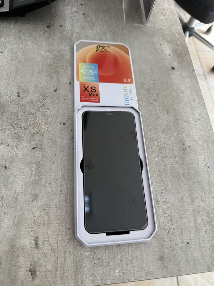 JK Дисплей за iPhone XS Max / Гаранция