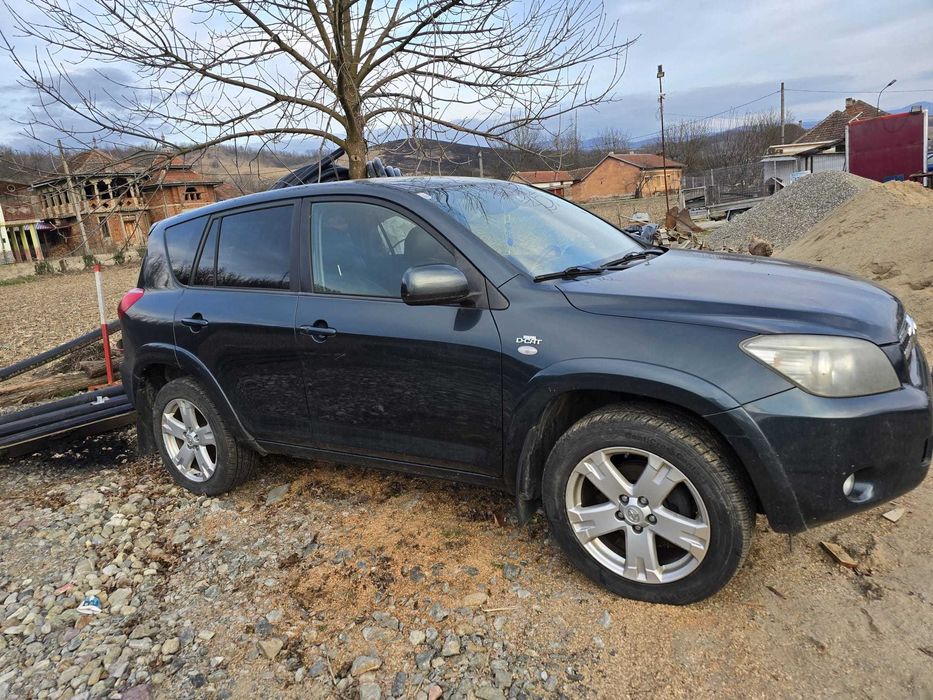 Toyota RAV4 2.2 defecta