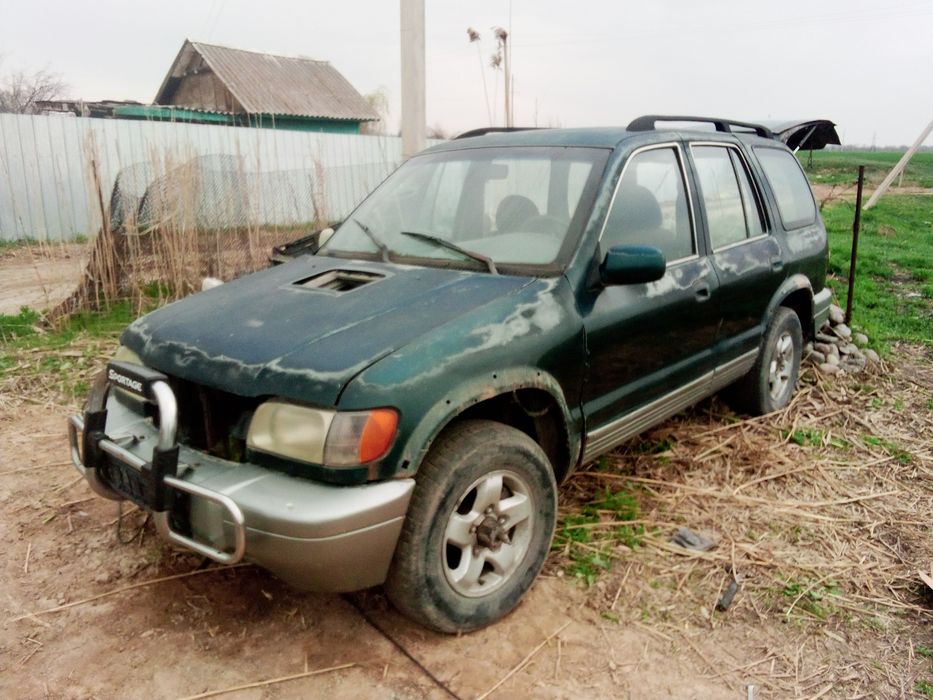 Продам Кия Спортейж по запчастям
