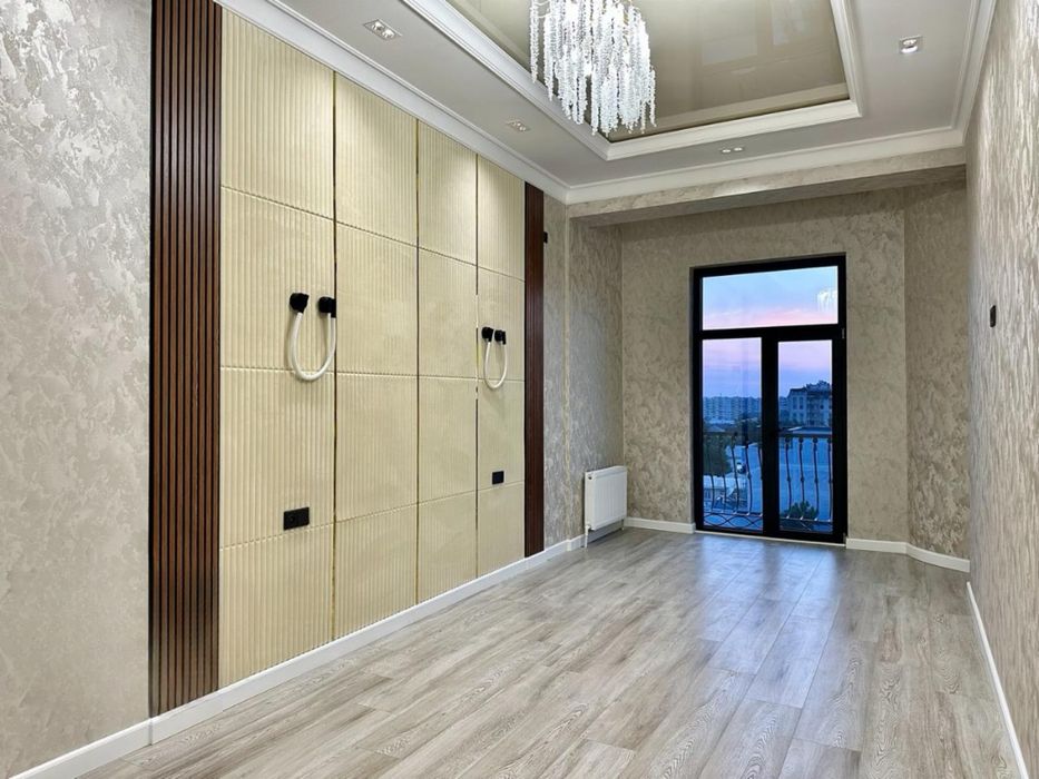 Продам свою квартиру, Бадамзар. 3-х комнатную. С подземной парковкой