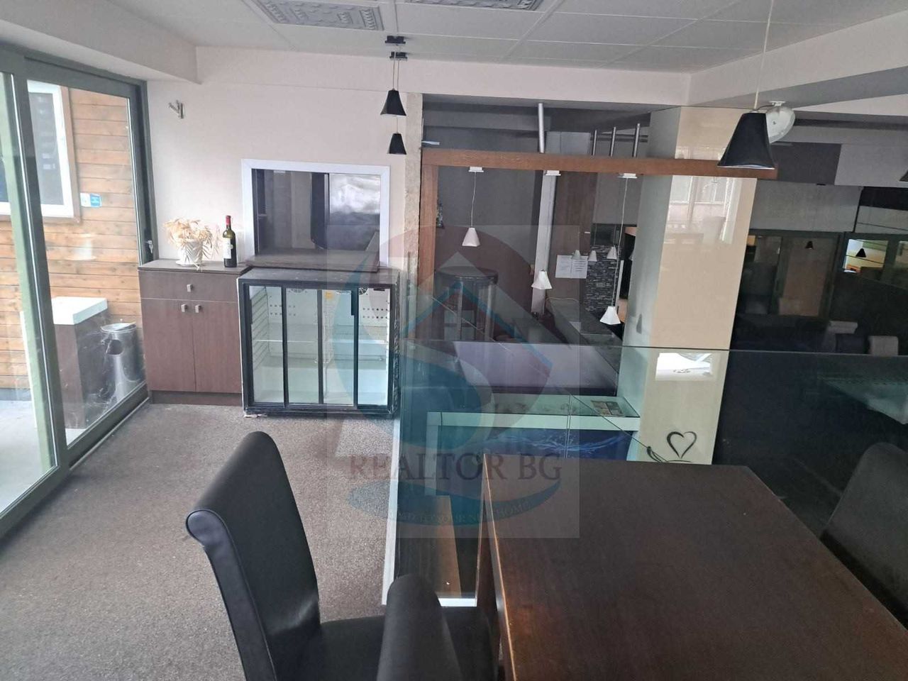 Продава се Заведение в Варна, Център - 390 кв.м за 1283 €/кв.м - Снимка #19