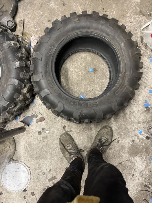 Cauciucuri ateveu 27x11