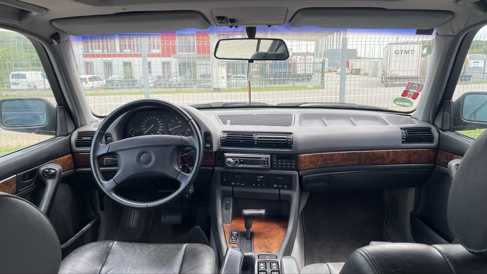 BMW 750LI e32 atestat istoric