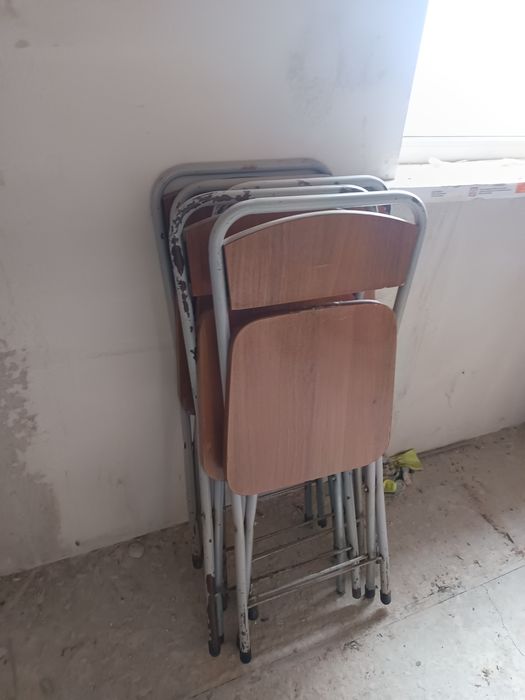 Продам стулья складные