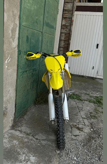 Cross Suzuki 250