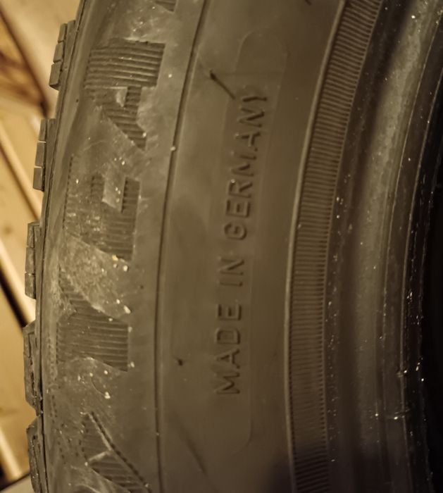 4 бр. зимни  гуми  Goodyear 205/55/16