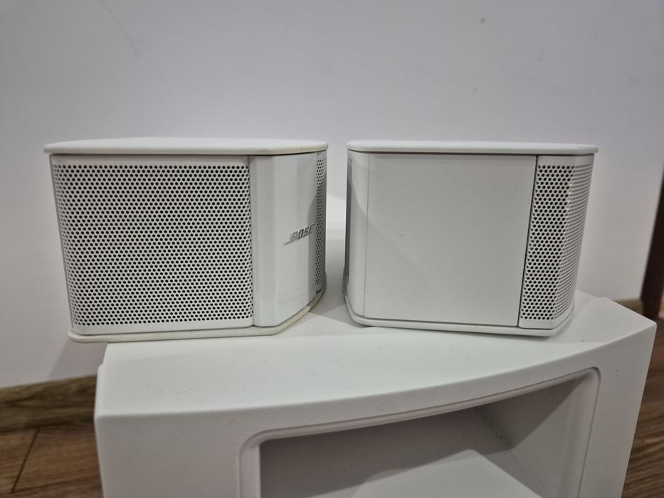 Bose Lifestyle 235 sateliți si subwoofer