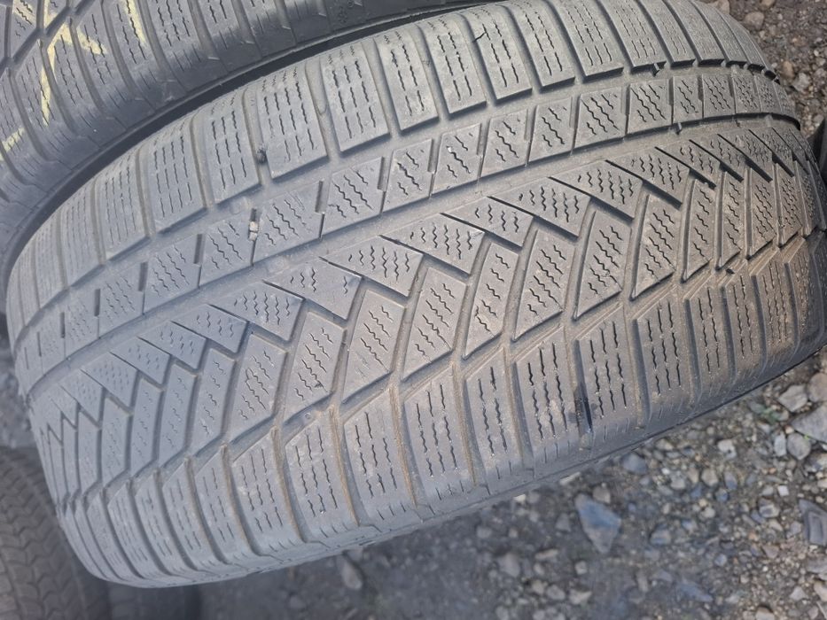 Vand 2 anvelope 255 50 19 continental de iarna bune dot 2021