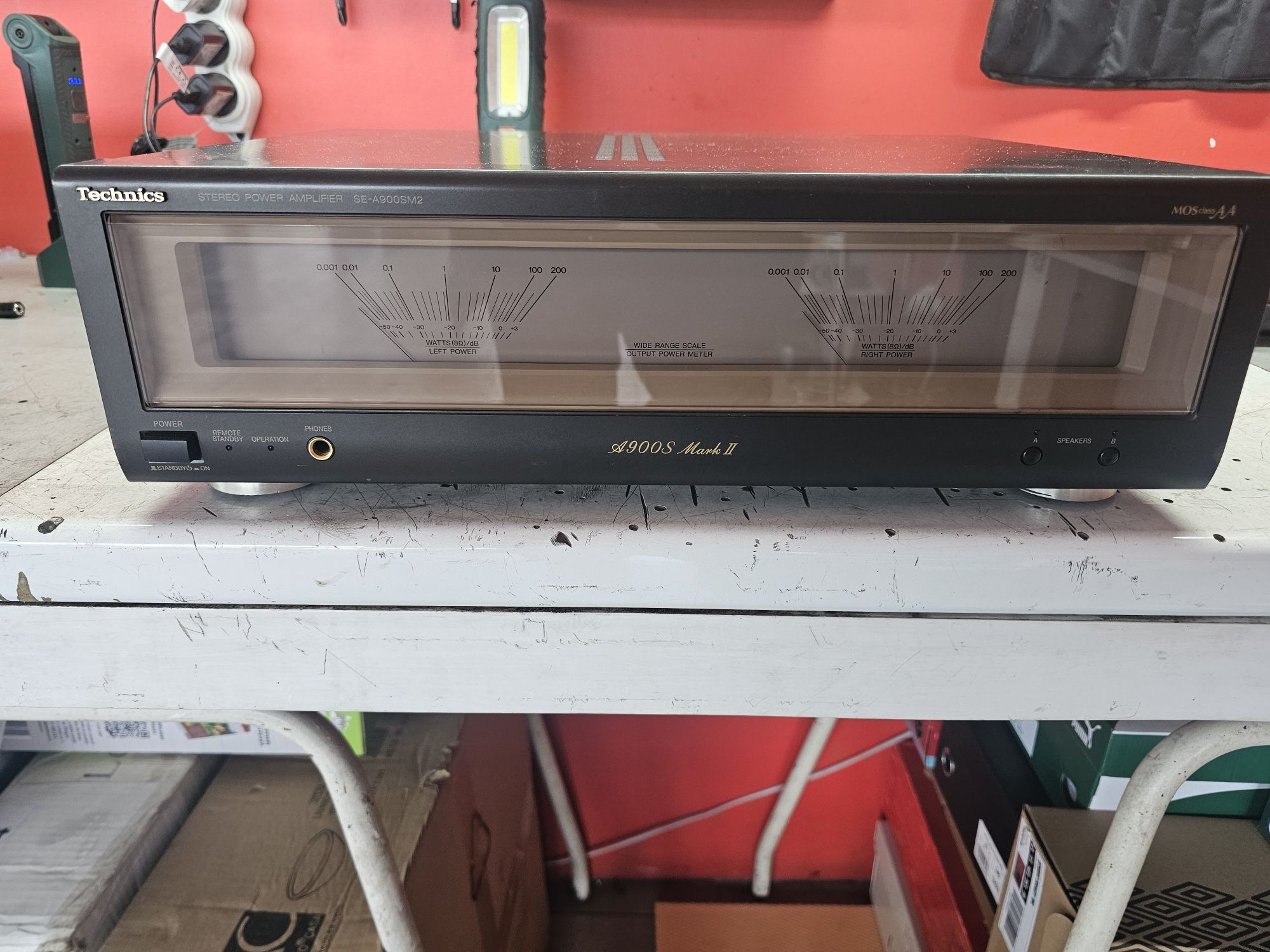 Amplificator technics