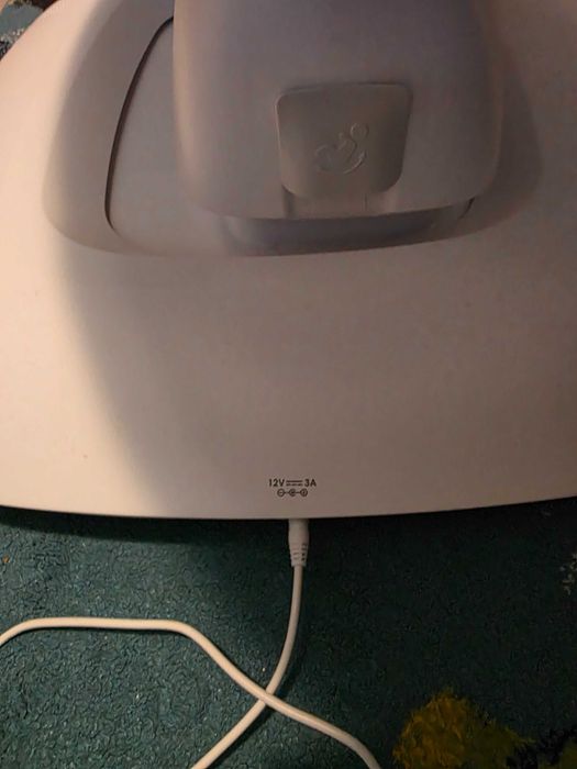 mamaRoo 5.0 Електрическа бебешка люлка черна с бонус подложка за бебе