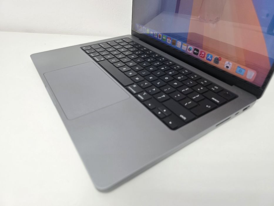 Macbook 14 Retina M1 PRO 16gb 2021 . Factura + GARANTIE