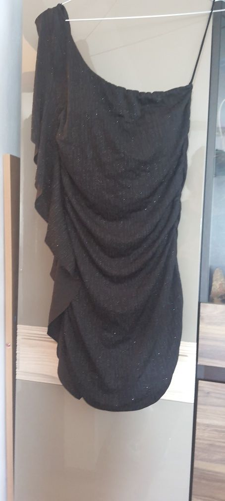 Rochie neagra sclipici