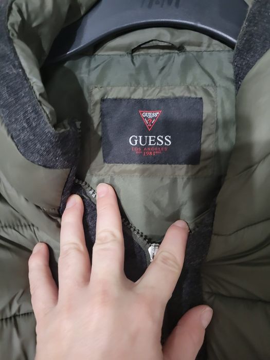 Geaca guess marimea S