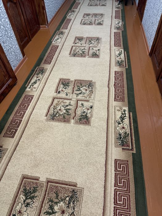 дорожка  1,5 в ширину в хорошем состоянии