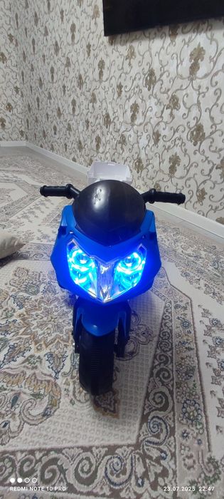 Мотоцикл  для малышей