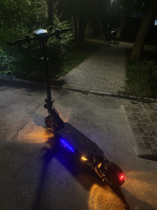 Trotineta electrica kukirin g2 master +antifurt + 2 seturi placute