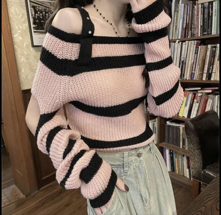 Розовая теплая зимняя кофта