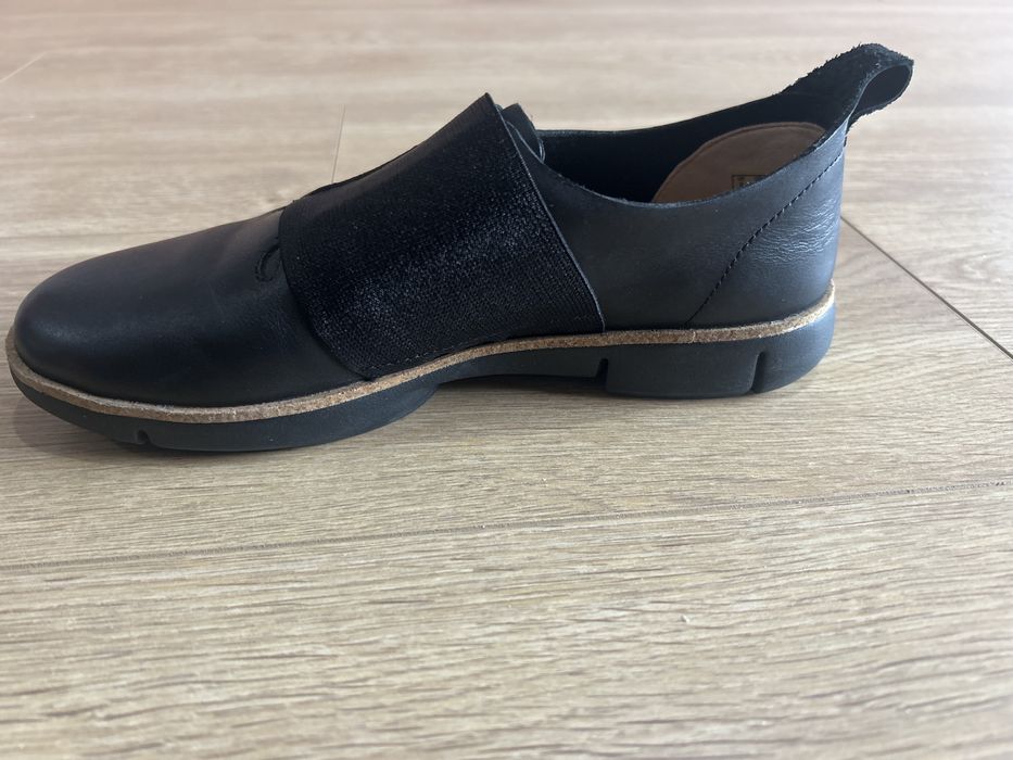 Vand  pantofi clarks trigenic piele