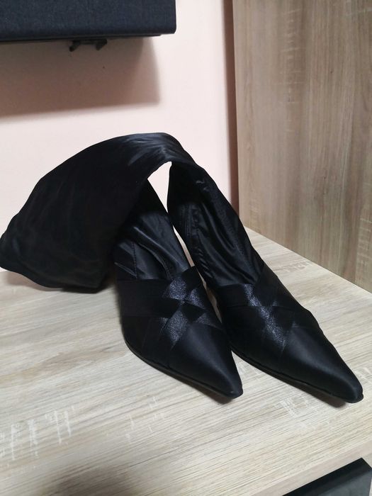 Офицялни ботуши 40номер