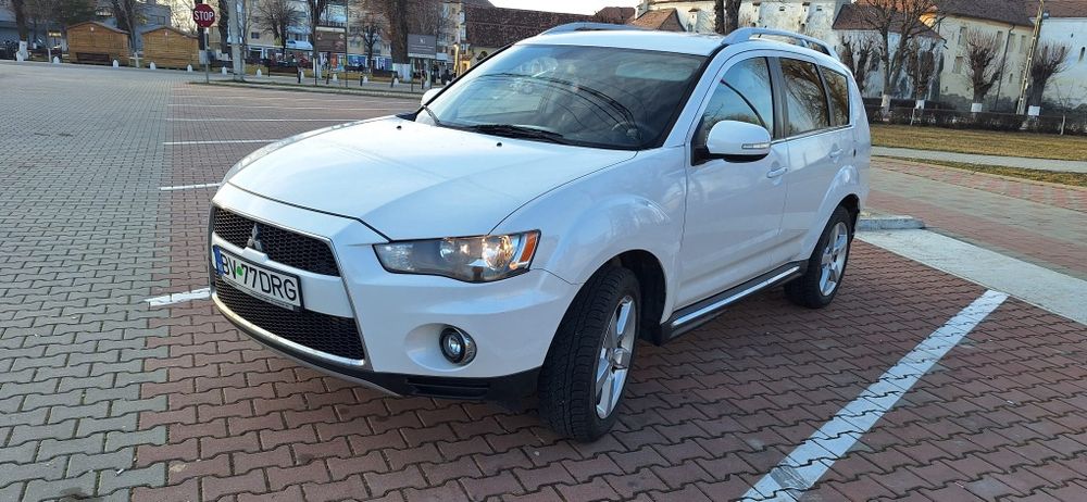 Mitsubishi outlander 2010 2.0 diesel