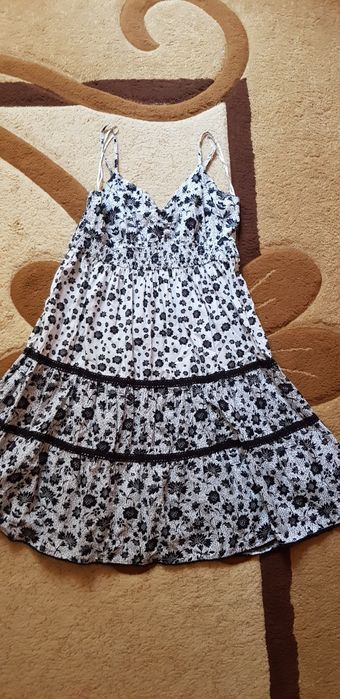 Rochii de vară pentru fete