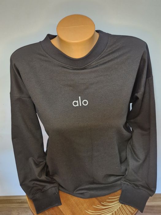 Блузи на alo yoga