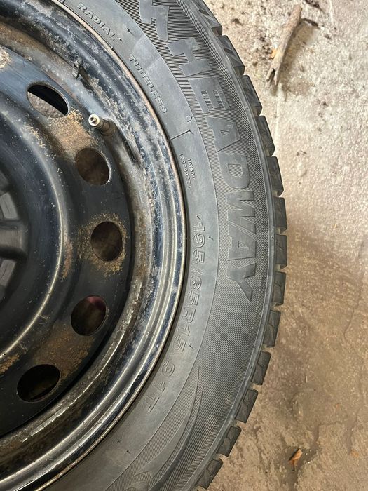 Зимняя резина HEADWAY 195/65/R15