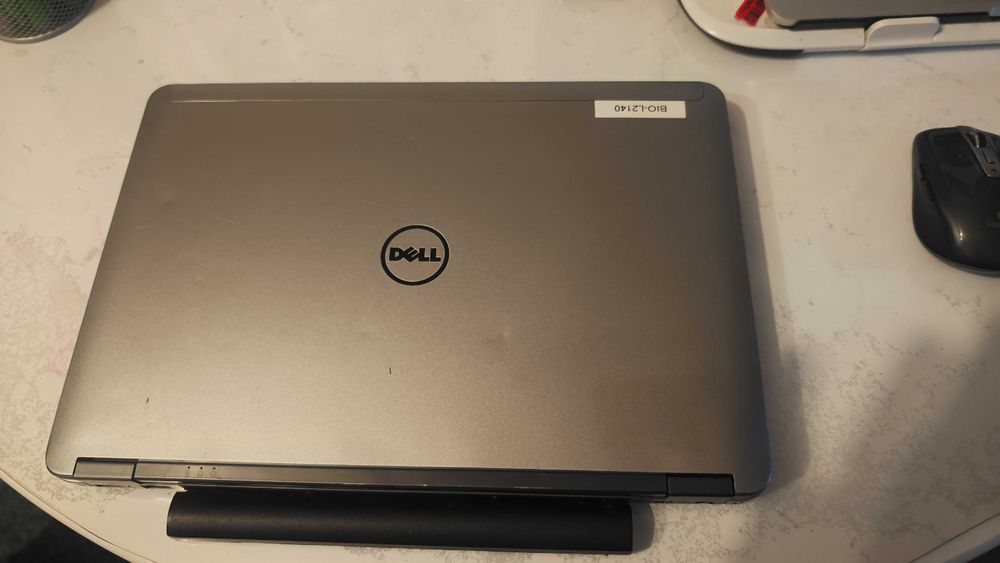 Laptop Dell Latitude E6440 proc i7 -8GB RAM - HDD 750GB sau dezmembrez