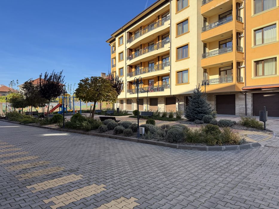 Продава ново съроителство в гр. Казанлук