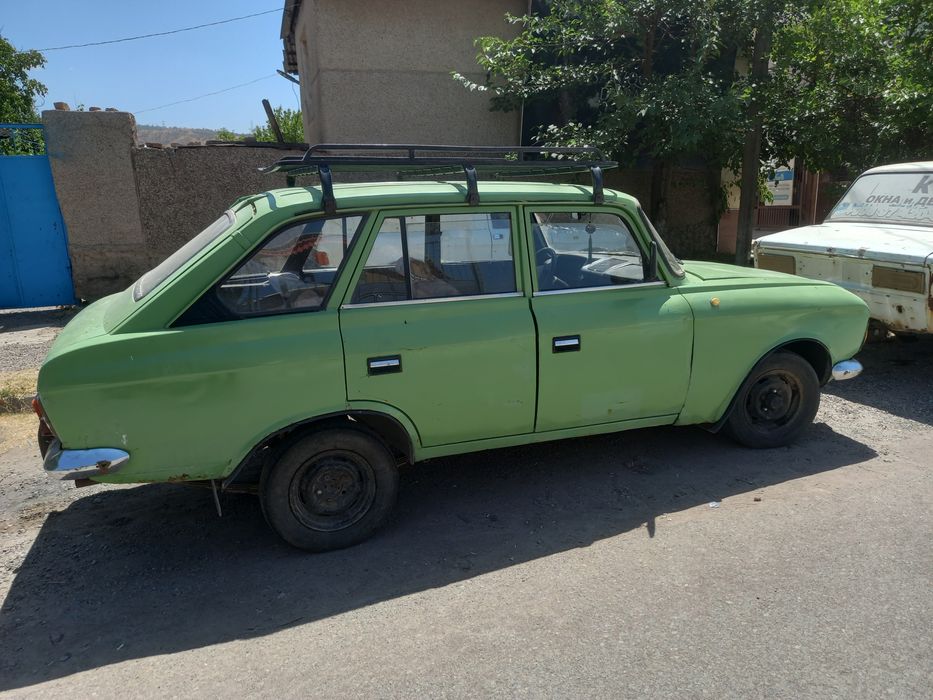 Комби сотилади йили 1990 бензинда