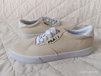 Нови Сникърси Fila