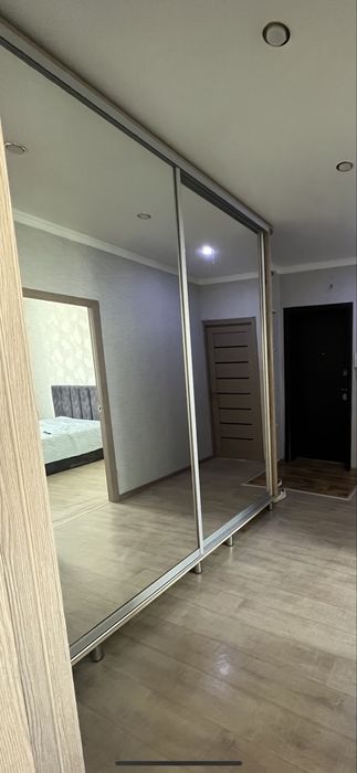 Продается большой шкаф-купе