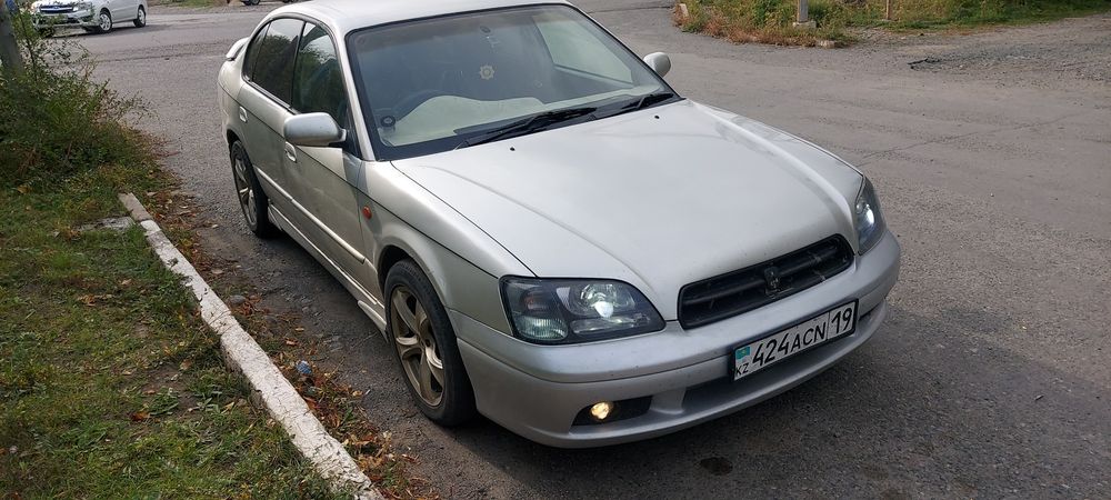 Subaru legacy b4