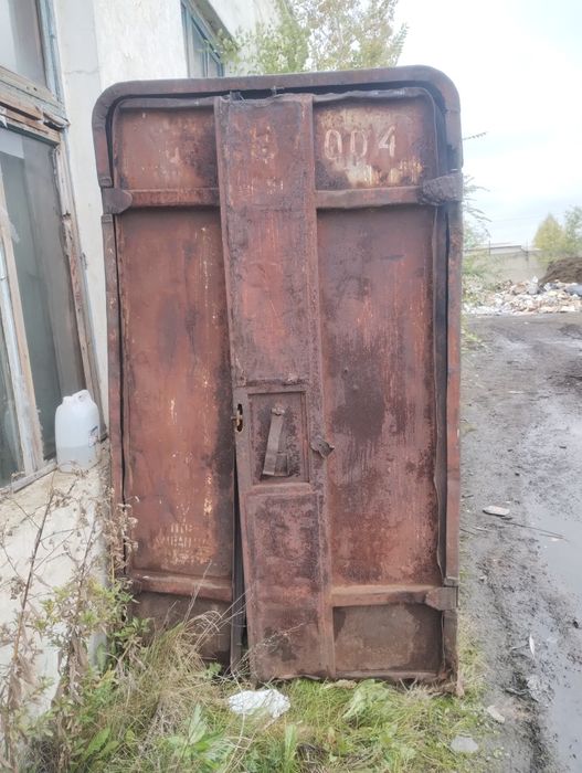 контейнер 3т.  2100 x 1325 x 2400