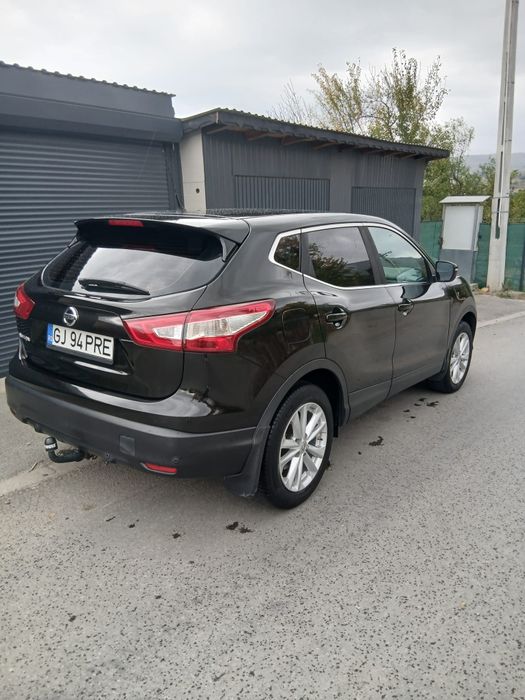 Nissan Qashqai j11