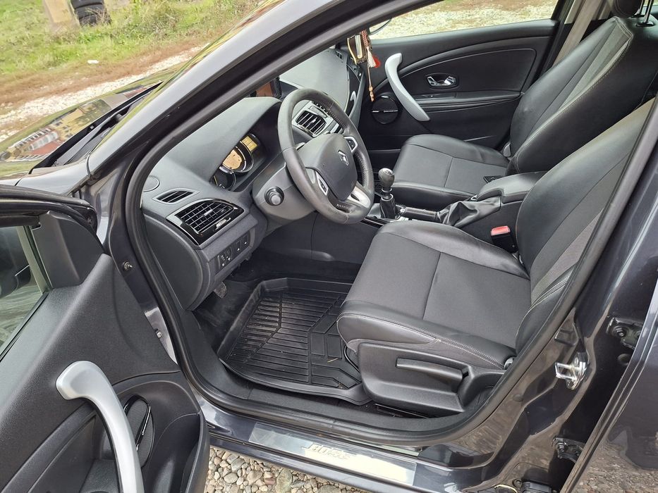Renault Megane 3 / 2012 / BOSE / 1.5 DCi / Led ,Navi,Clima