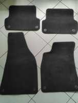 AUDI A4 Set 4 covorase textile/mocheta, tip B7, ca Noi - ORIGINALE!