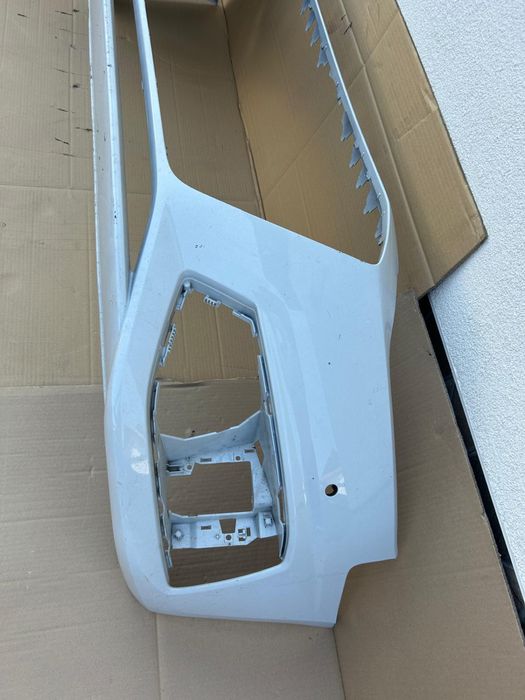 Bara fata grila audi A4 B9