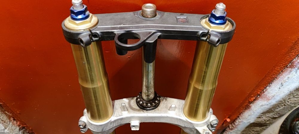 Jug si Furca Suzuki Gsxr 600 K5/K4