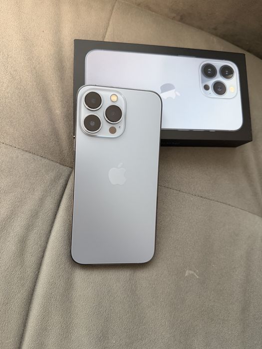 Iphone 13pro/Sierra Blue
