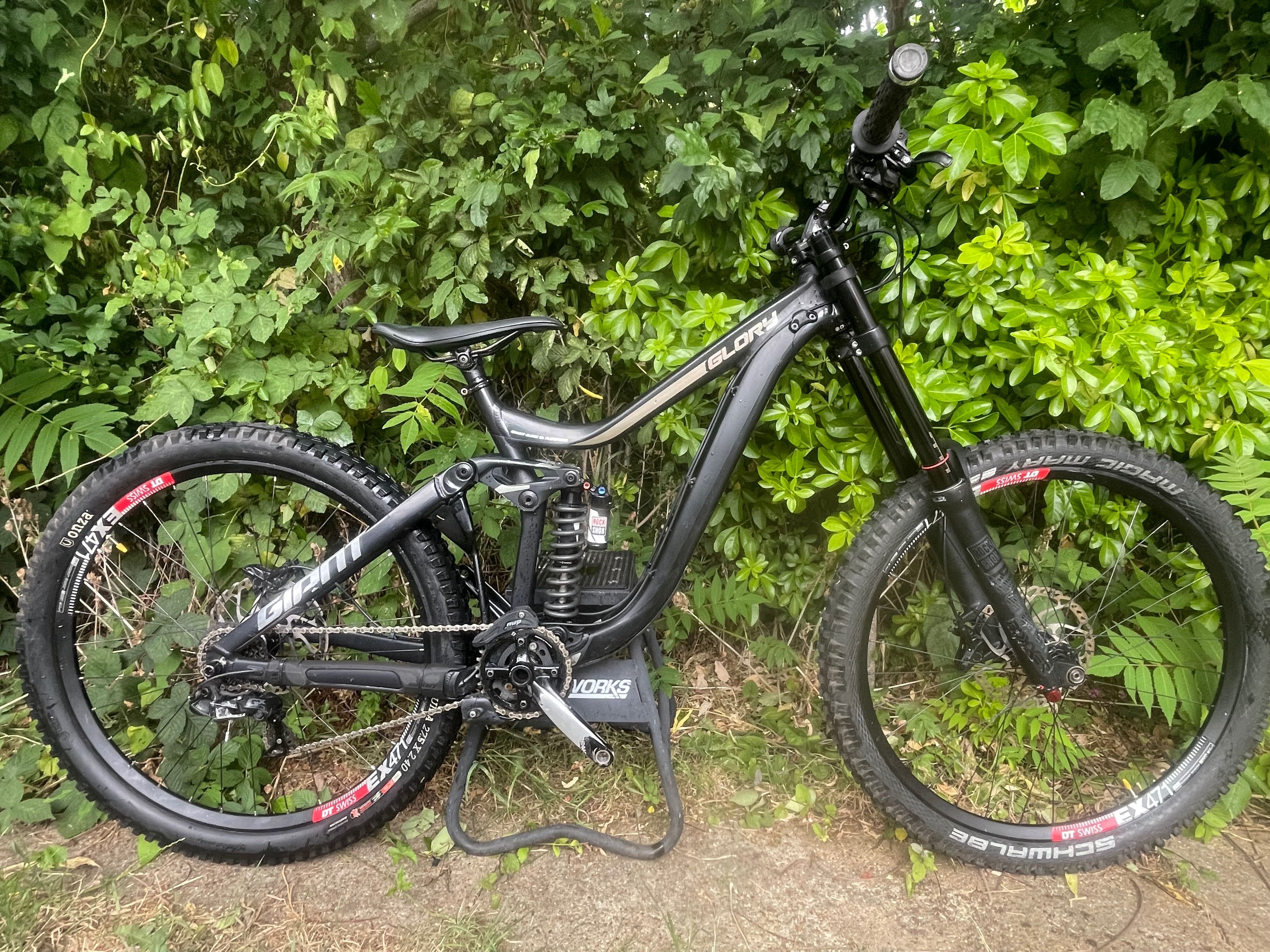 Giant Glory 2 броя не saracen trek specialized yt