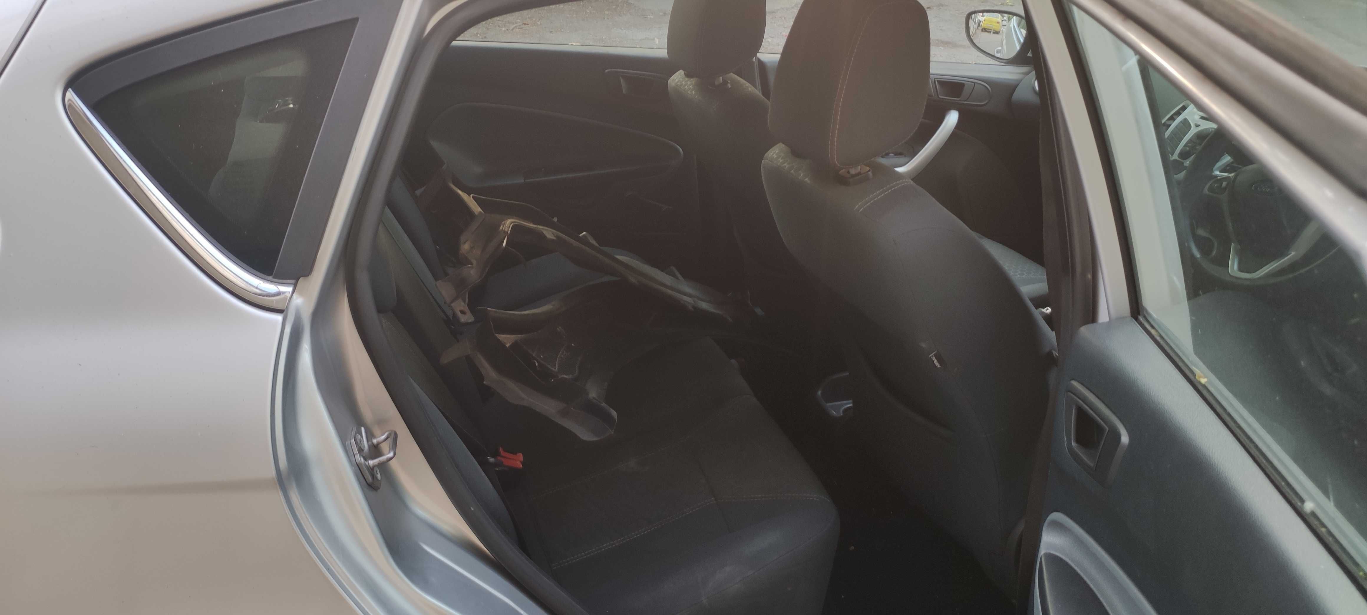 Ford fiesta 1.4 tdci 2011г