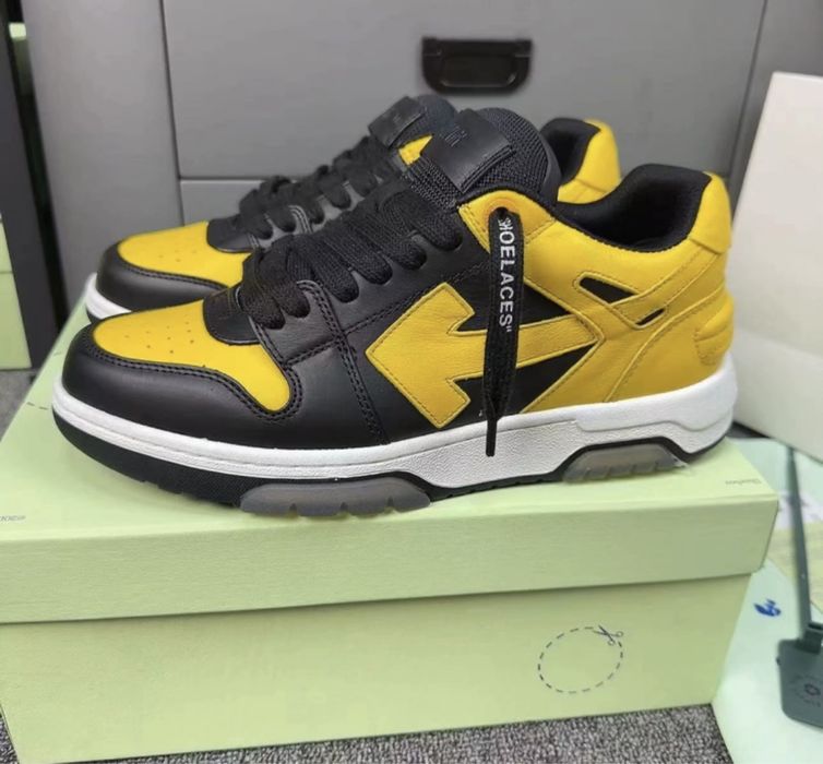 Off White Out Of Office OOO  *Descrierea*