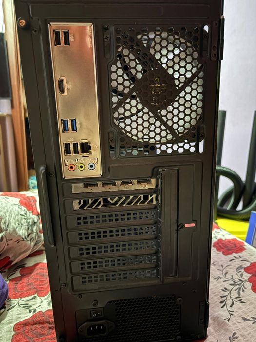 Pc gaming Zmeu Epic Hyper Plus