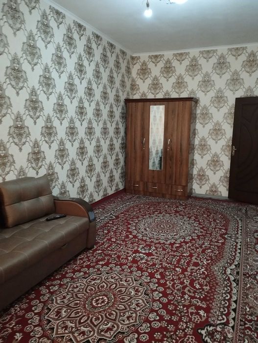 Yagona darcha oldida kvartira ijaraga beriladi