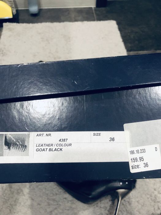 Cizme cu toc/ piele si blanita naturala