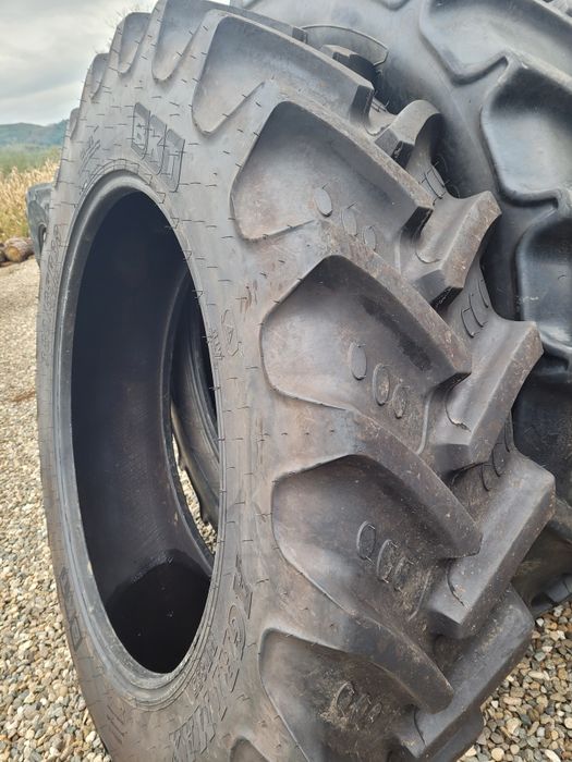 Cauciuc tractor BKT 380/85 R38 (14.9 R38)