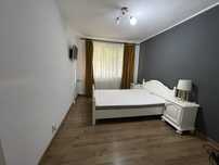 Inchiriez apartament 4 camere complet utilat + loc de parcare inclus