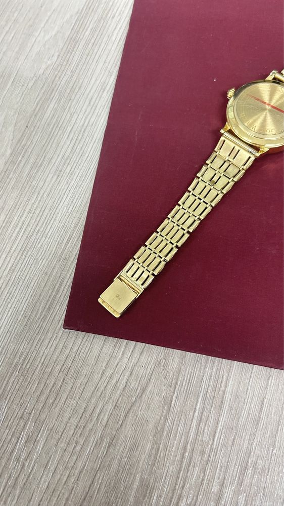 Продается золотые часы Rolex 750 пробы